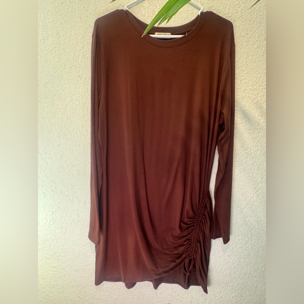 Brown scrunched dress